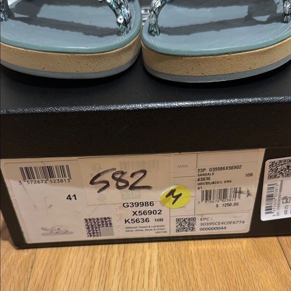 Chanel Blue Sequin Sandals brand new in box with dust bag size EUR 41 - Picture 4 of 10